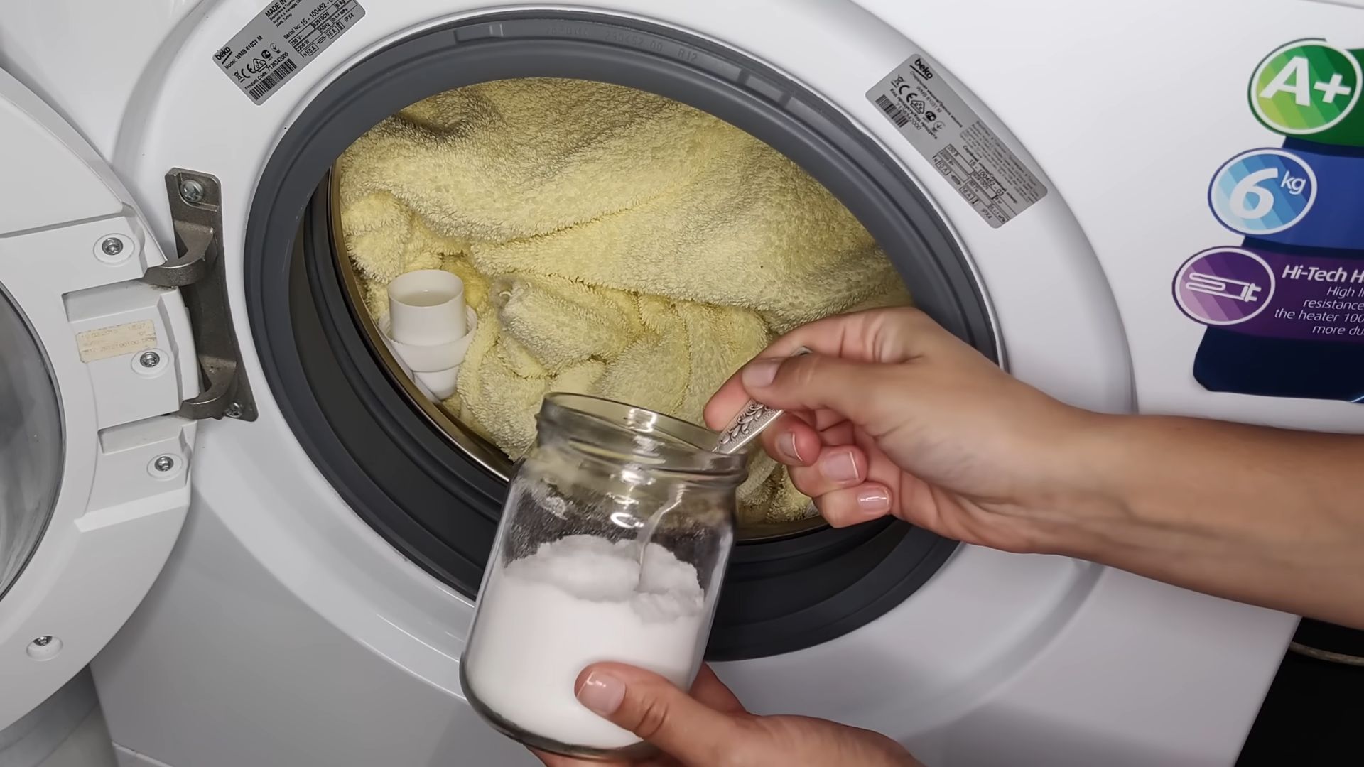 Baking Soda Cleaning Hacks